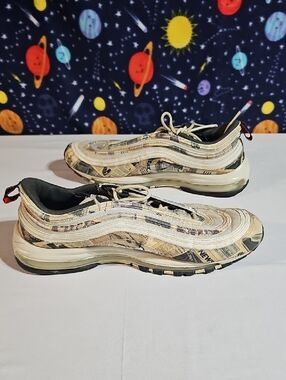 Nike Vapor Max 97 Men's Size 13 Neutral Newspaper-Print Athletic Sneakers